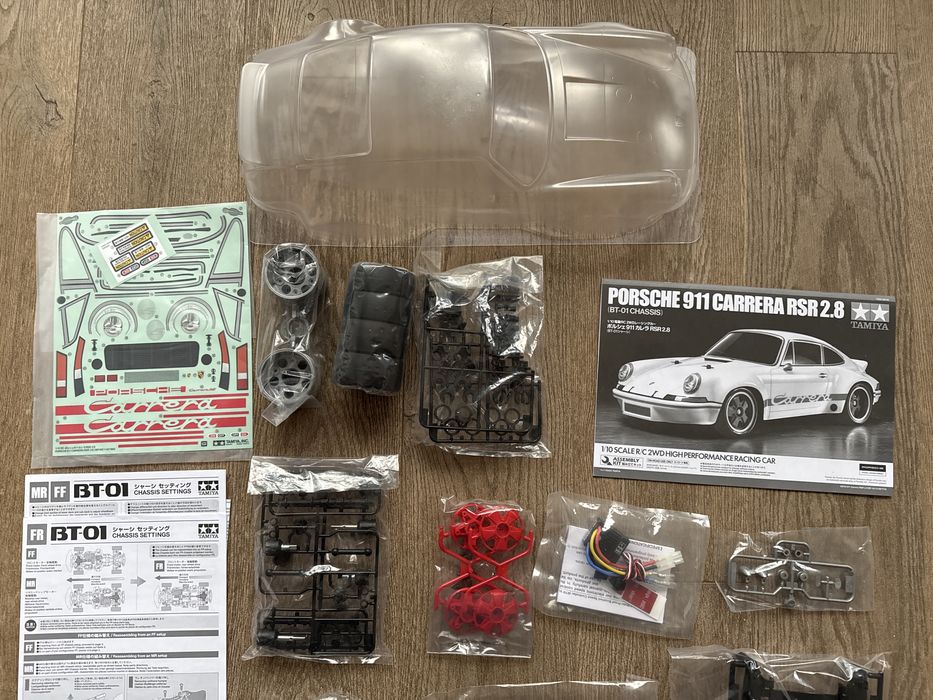 Tamiya Porsche 911 Carrera RSR 2.8 1/10 BT-01