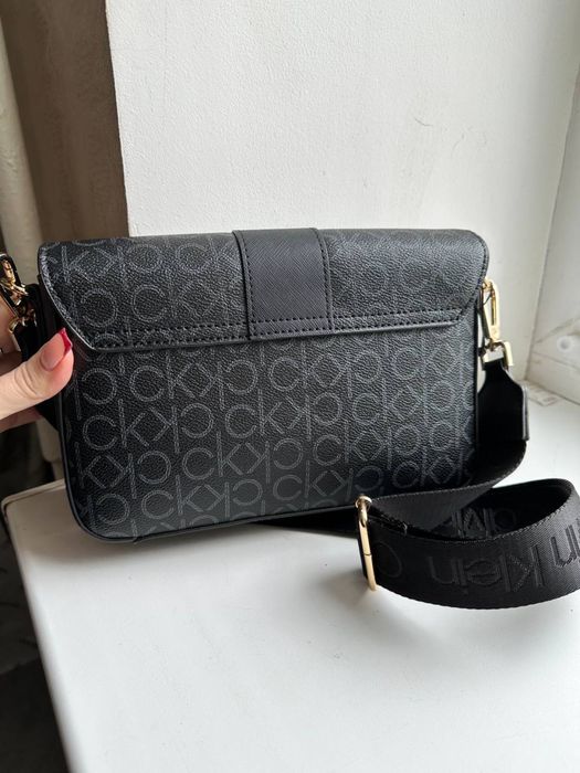 Сумка Calvin Klein