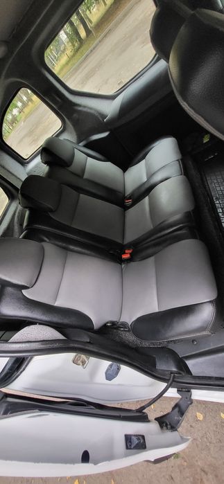 Peugeot partner  2011 1.6hdi