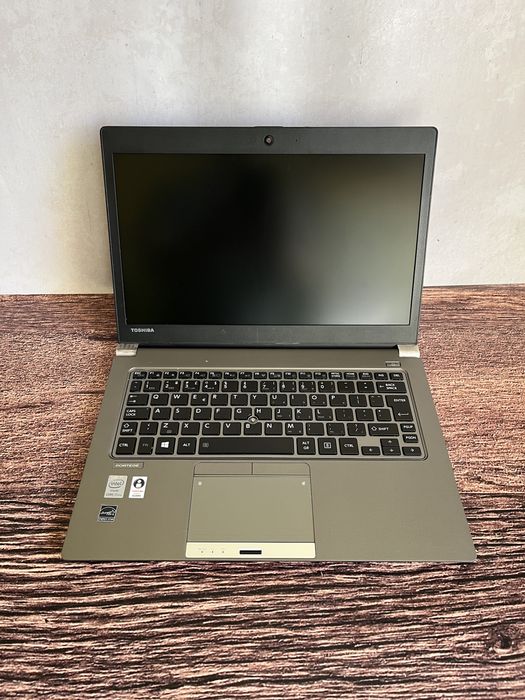 Шустрый Ноутбук Toshiba,Видик-1gb,core-i5,ddr3-8гб,ssd-128