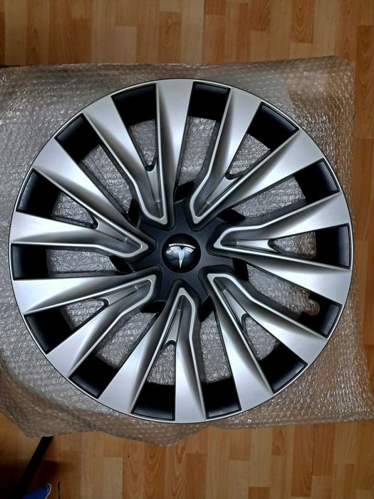 Tesla Model 3 Highland Standard (Tração Traseira)