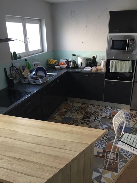 Alugo quarto Gaia