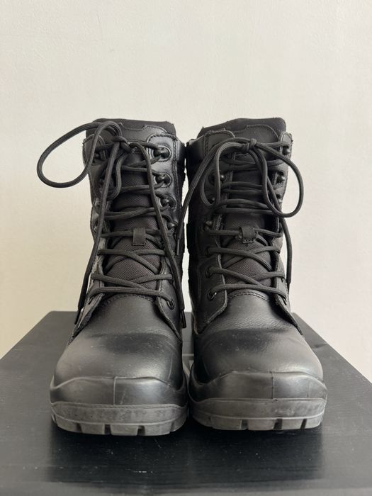 MAGNUM - Bota tática WOLF 8.0 c/ fechos laterais