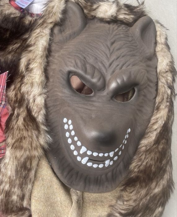 Kostium stroj przebranie roz.11/12 lat Wilkolak halloween