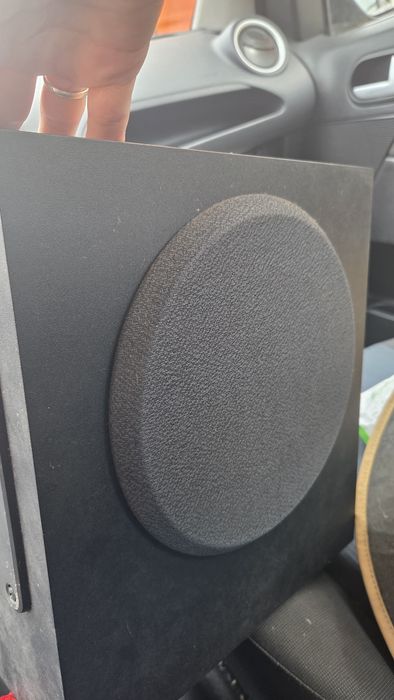 subwoofer do sistema de som para PC Creative Inspire

T7700.