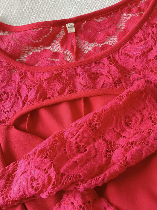 євро 42  46-48-50 яскрава червона сукня красное платье плаття на свято