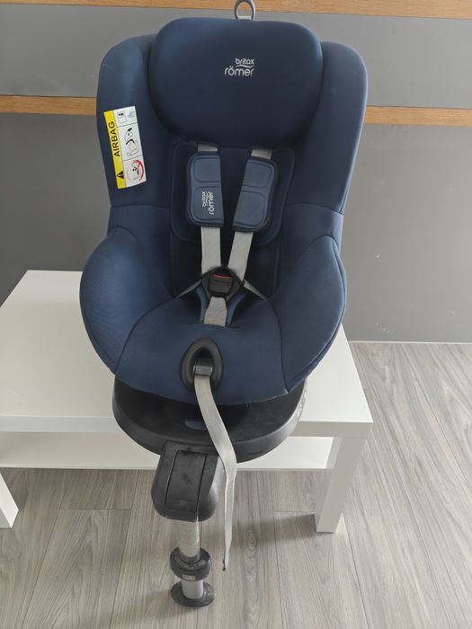Fotelik samochodowy Britax Romer dualfix 2r