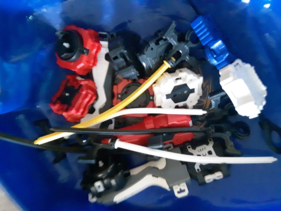 Бейблэйды популярна гра