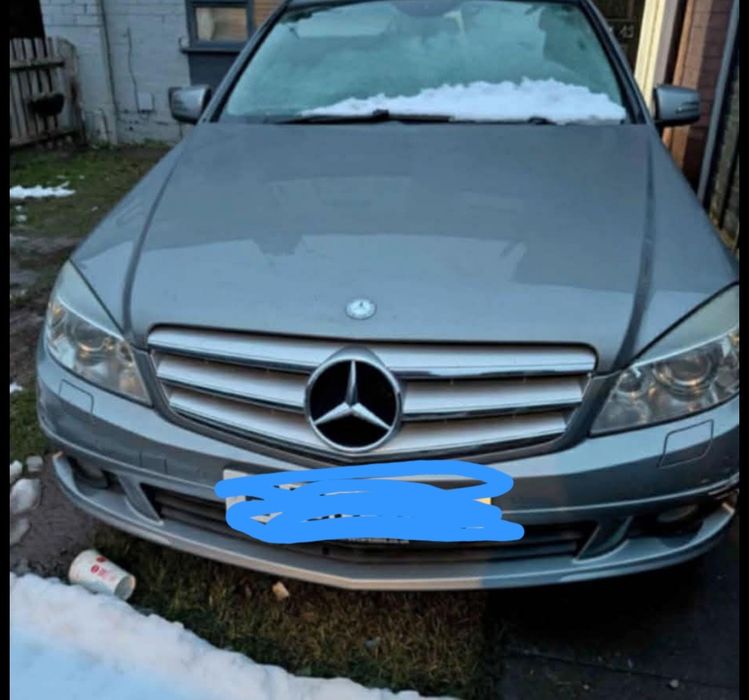 Mercedes w204                       .