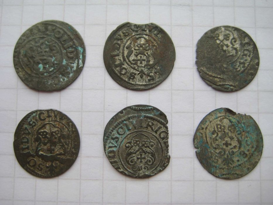 Античные и средневековые монеты (фоллисы, денарии, солиды)