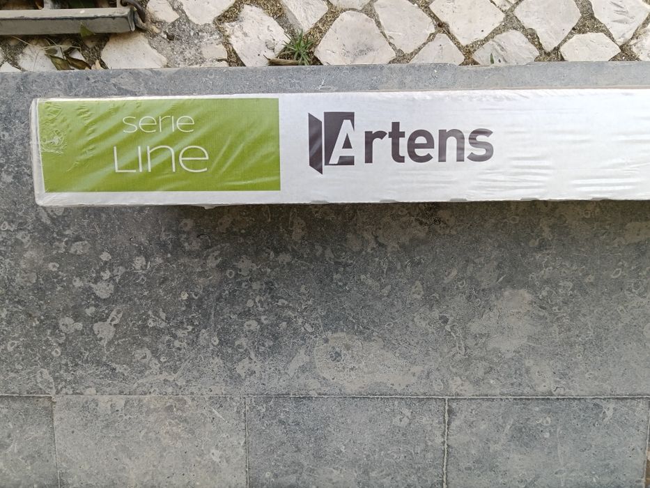 Pavimento Flutuante Laminado Artens AC4 8mm Carvalho Branco (~20,8 m²