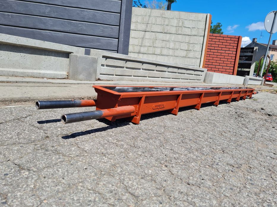 Słupki sadowniczo - ogrodowe (formy do produkcji)