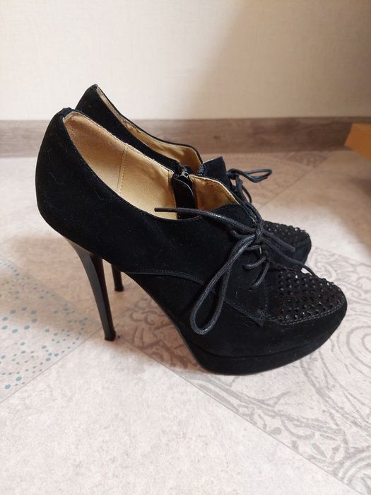 Ботиночки 36 розмір