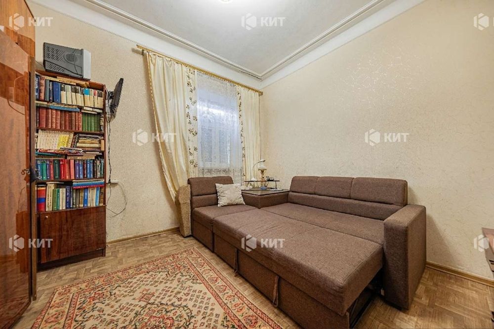 Половина будинку, 55м2, 5соток Центр (м. Защитников Украины, ул. Франковская 8)132309