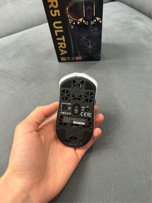 Мишка attack shark R5 Ultra: 2 400 грн. - Периферійні пристрої Львів на Olx