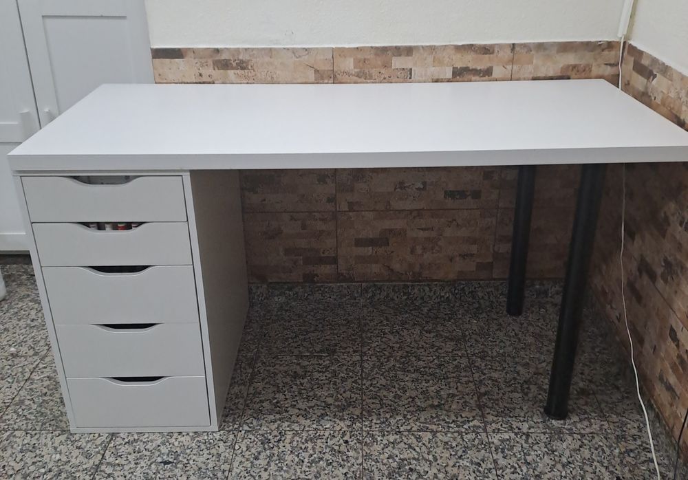 Mesa de Manicure ikea