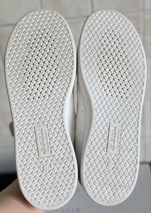 Кросівки Geox 37, 38