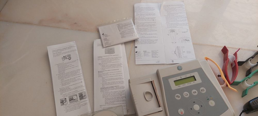 Vende-se eletrocardiograma