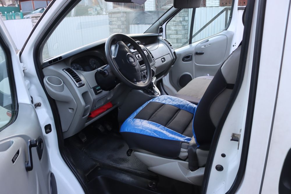 Vauxhall. Opel Vivaro 2008 • 2.0 Diesel • 327 тис. км • 6300$
ЖИВИЙ ро