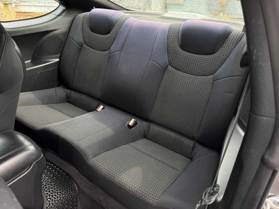 Продам Hyundai Genesis 2011. Можна в розстрочку, під викуп