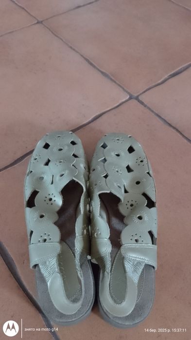 Босоніжки жіночі 40 розмір