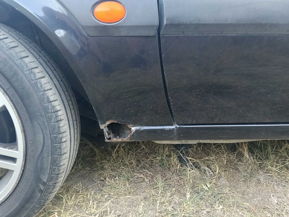 Ford fiesta mk4 ano 2000 sem AC