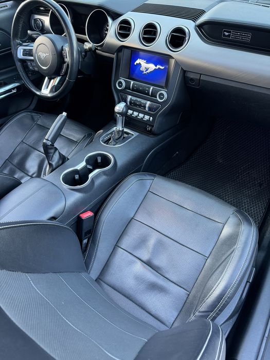 Ford Mustang 2020 VIN 1FATP8UH5L5136581 фото оголошення 13 з 17
