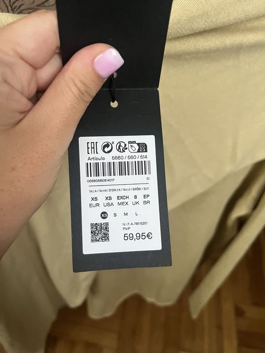 Продам трикотажний светр Massimo Duti,розміру XS.