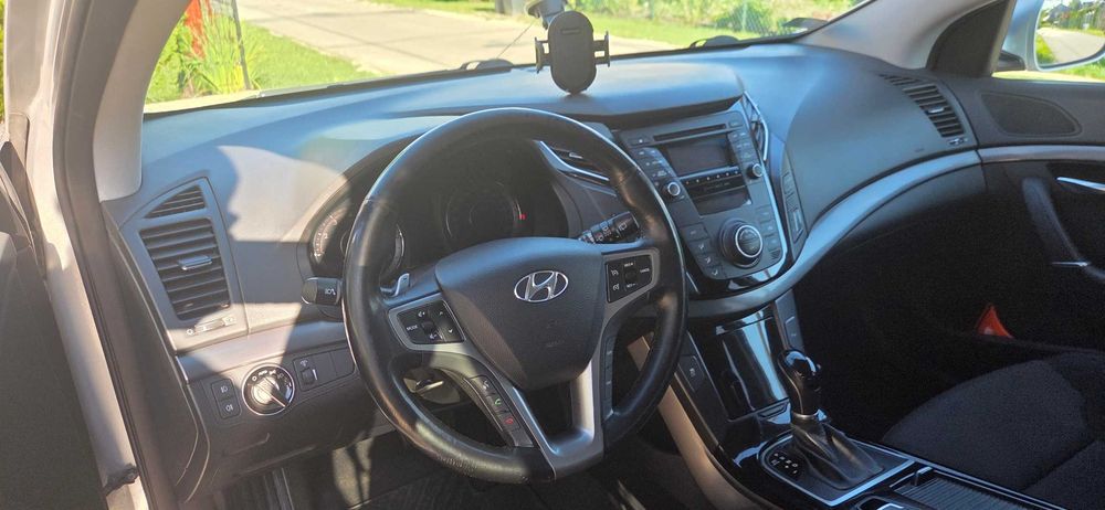Hyundai I40 combi, 2.0 benzyna, automat, 2012r.