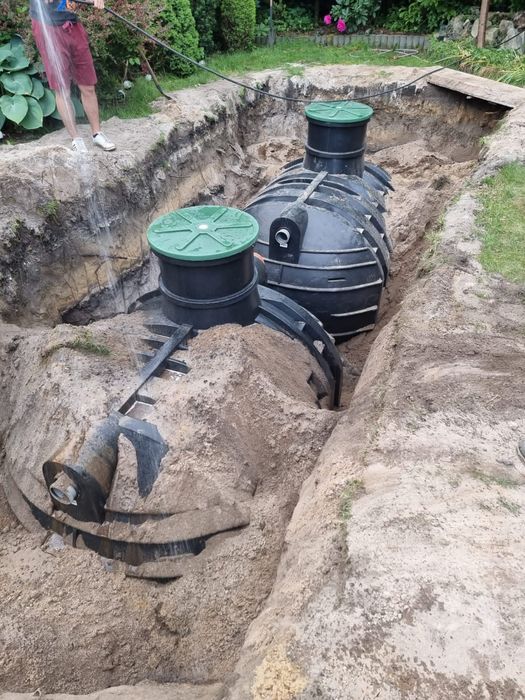 Zbiorniki  Podziemne na deszczówkę  wodę    szambo atestowane