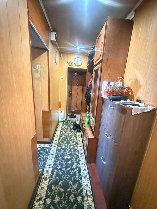 Продаж 1-кімнатної квартири за вигідною ціною на ринку, простий стан.