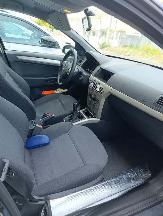Opel Astra 1.3 CDTI — photo 5