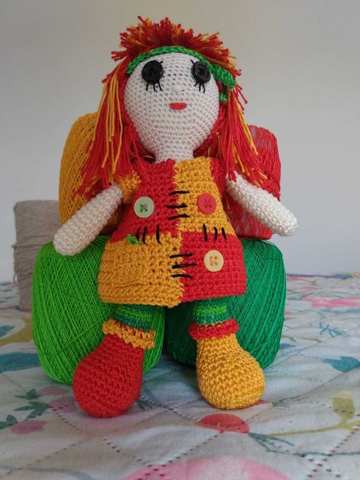 Boneca Emília em crochê