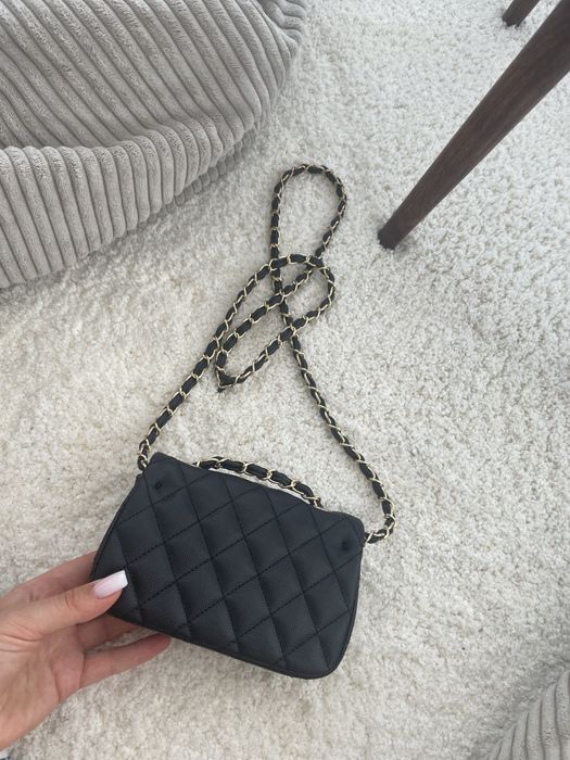 Mala torebka na ramie