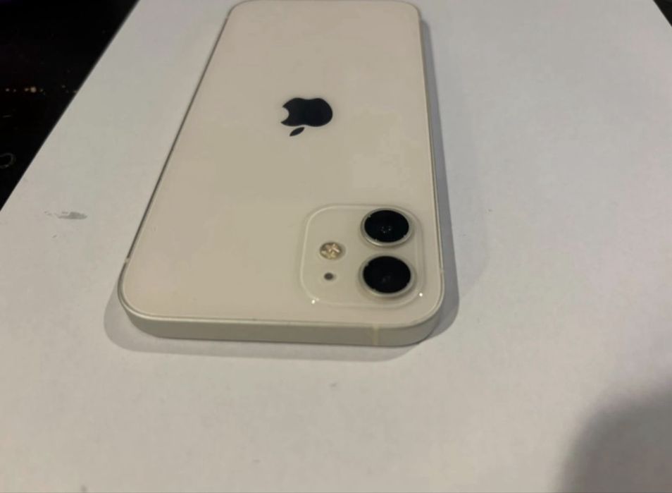 Sprzedam Iphone 12