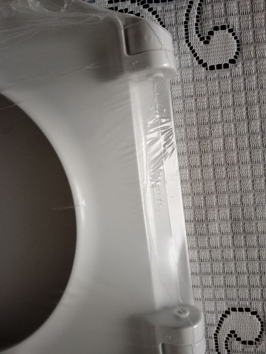 Nowy sedes / toaleta / miska WC