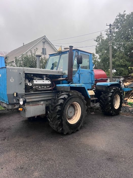 Трактор колісний Т-150