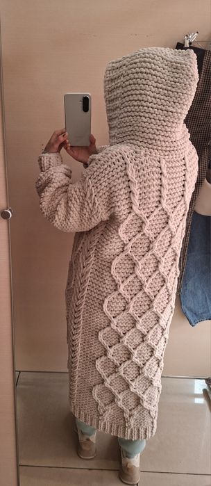 Кардиган з капюшоном і поясом