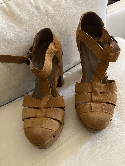 Sandalias fechadas cubanas 39