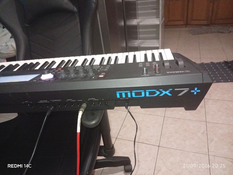 Vendo teclado Yamaha MODX7