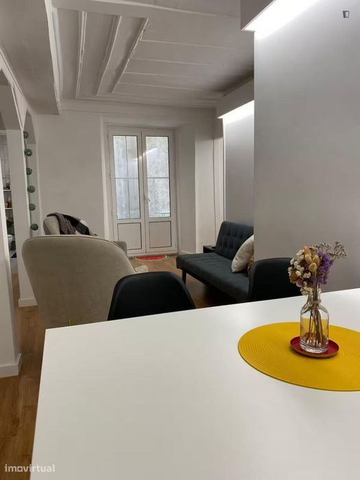 Quarto - localizado em Bairro Alto Lisbon