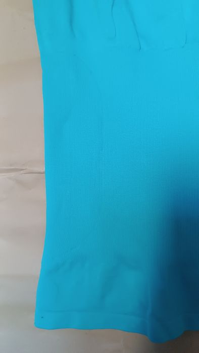 Top modelujący sylwetkę