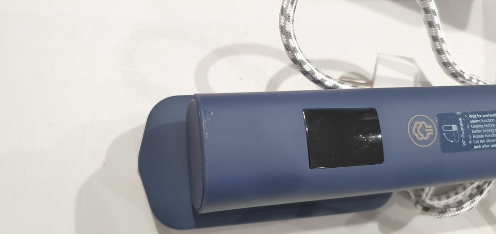 Parownica do Ubrań Sundu Żelazko Turystyczne 2w1 LED 1200W