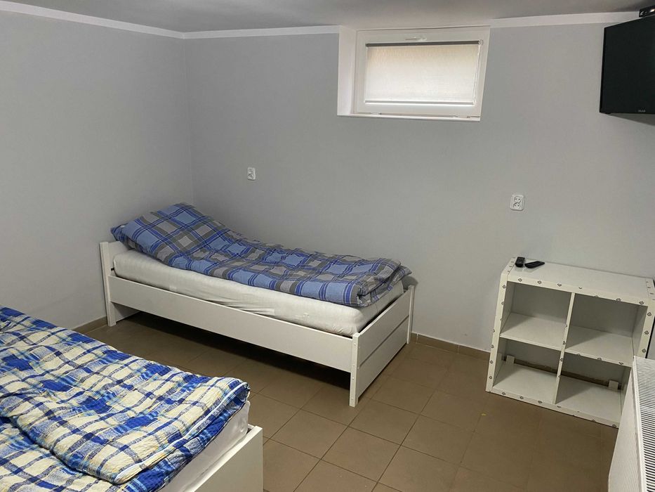 pokoje , kwatery , noclegi , hostel
