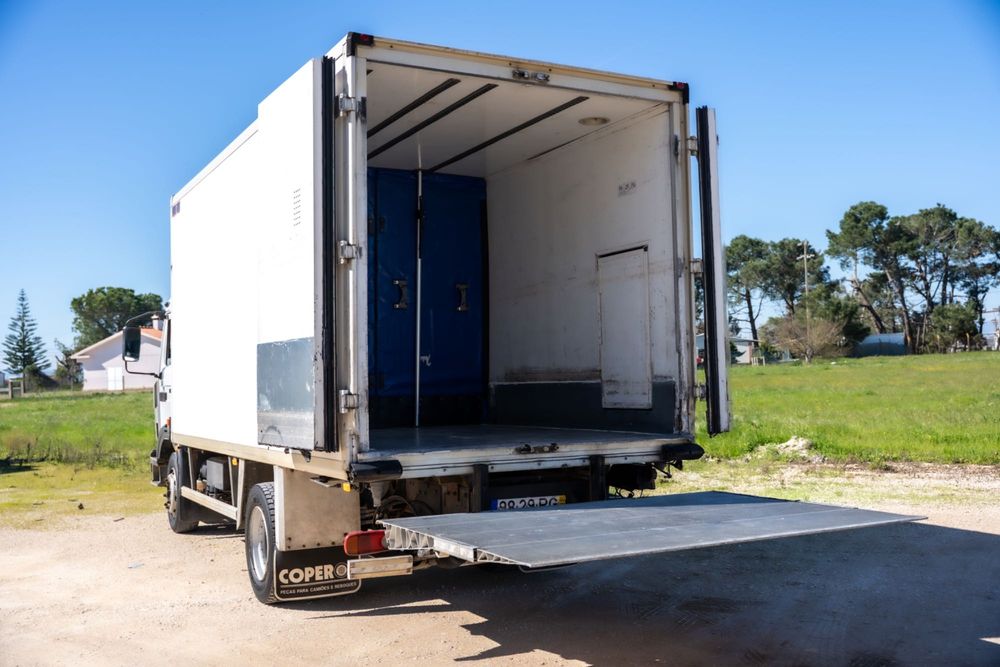 Renault Midliner M150 Frigorífico