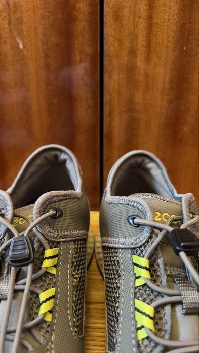 ECCO чоловічі кросівки