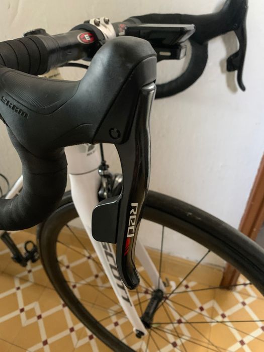 Bicicleta Scott Foil à la carte