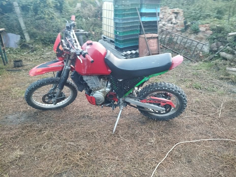 Сузукі 750 кубове.