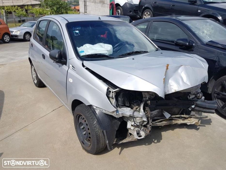 Chevrolet Aveo 2009 para peças