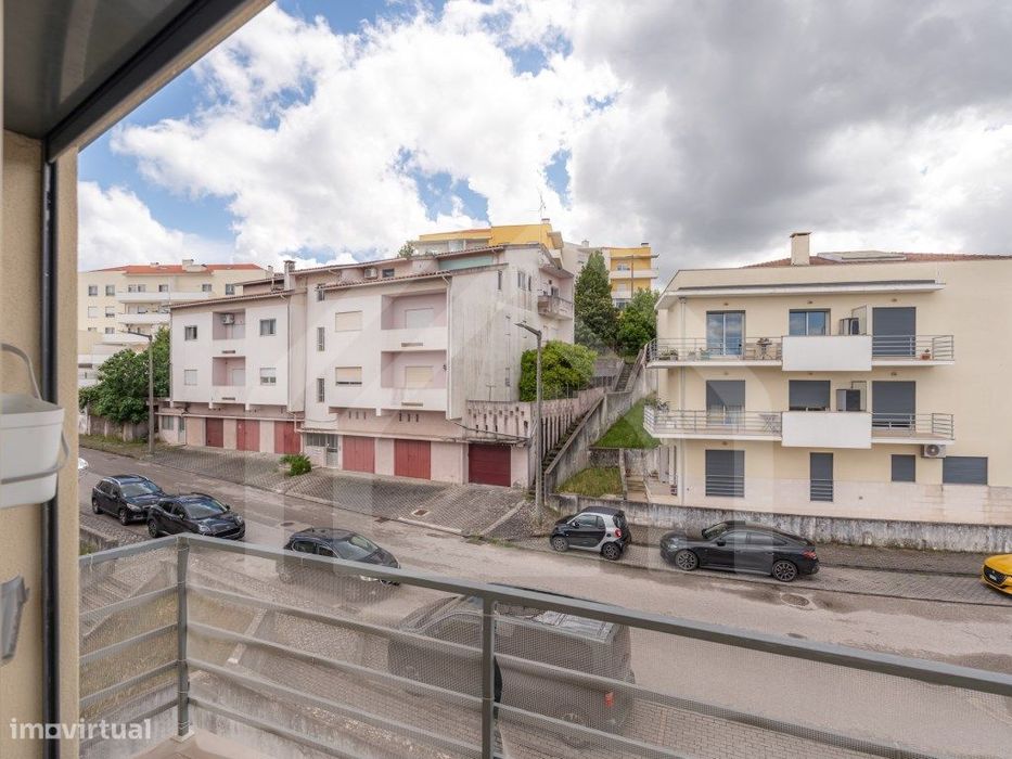 Apartamento T3 | Com sótão | Alqueves